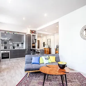 Appartement Superbe T2 De Standing Au Pharo - Air