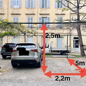 Duplex Climatisé-hauteur Sous Plafond 1,9m-parking Gratuit-netflix-arrivée Autonome !! Duplex-ceiling Height 1,9m-free Parking-netflix-self Check In Avignon